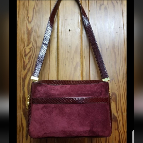 KORET SUEDE PURSE VINTAGE RED BURGUNDY 80S FAUX SNAKESKIN RETRO CHIC GOLD 70S - Picture 5 of 9